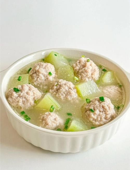 冬瓜圆子汤