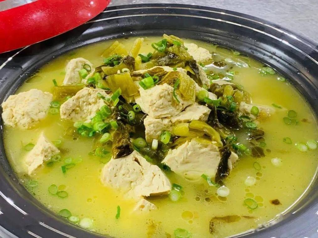 酸菜豆腐汤