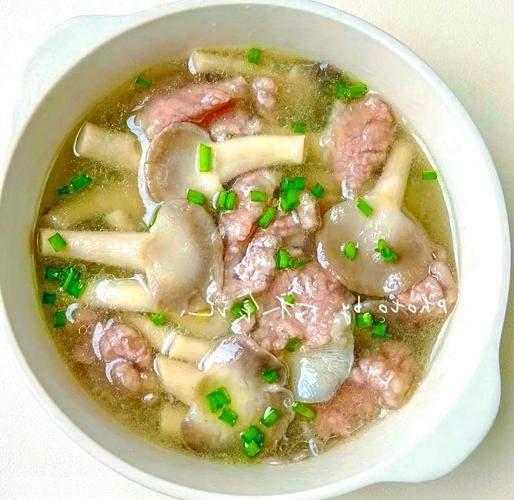 菌菇肉片汤