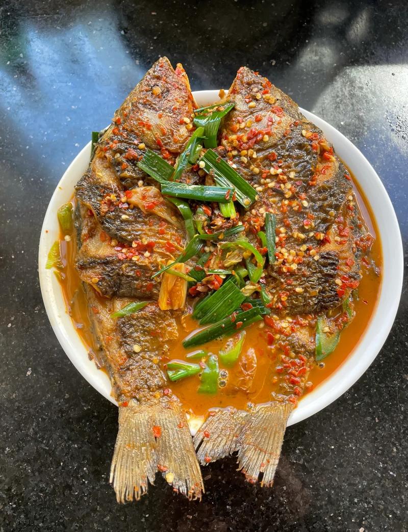 豆瓣烧鲫鱼