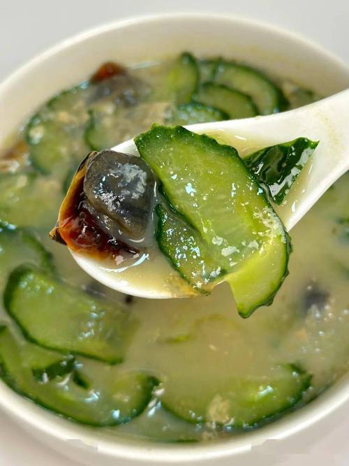 黄瓜皮蛋汤