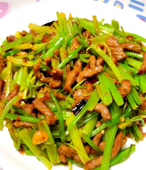 芹菜牛肉丝
