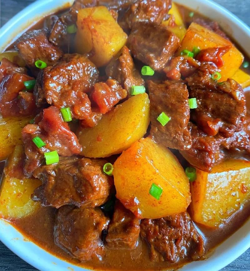 土豆烧牛腩